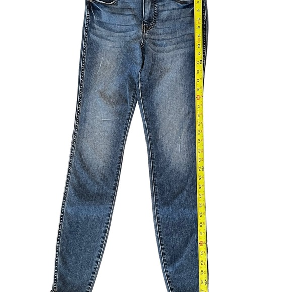 Kut from the Kloth skinny jeans. Size 2. - Picture 8 of 13